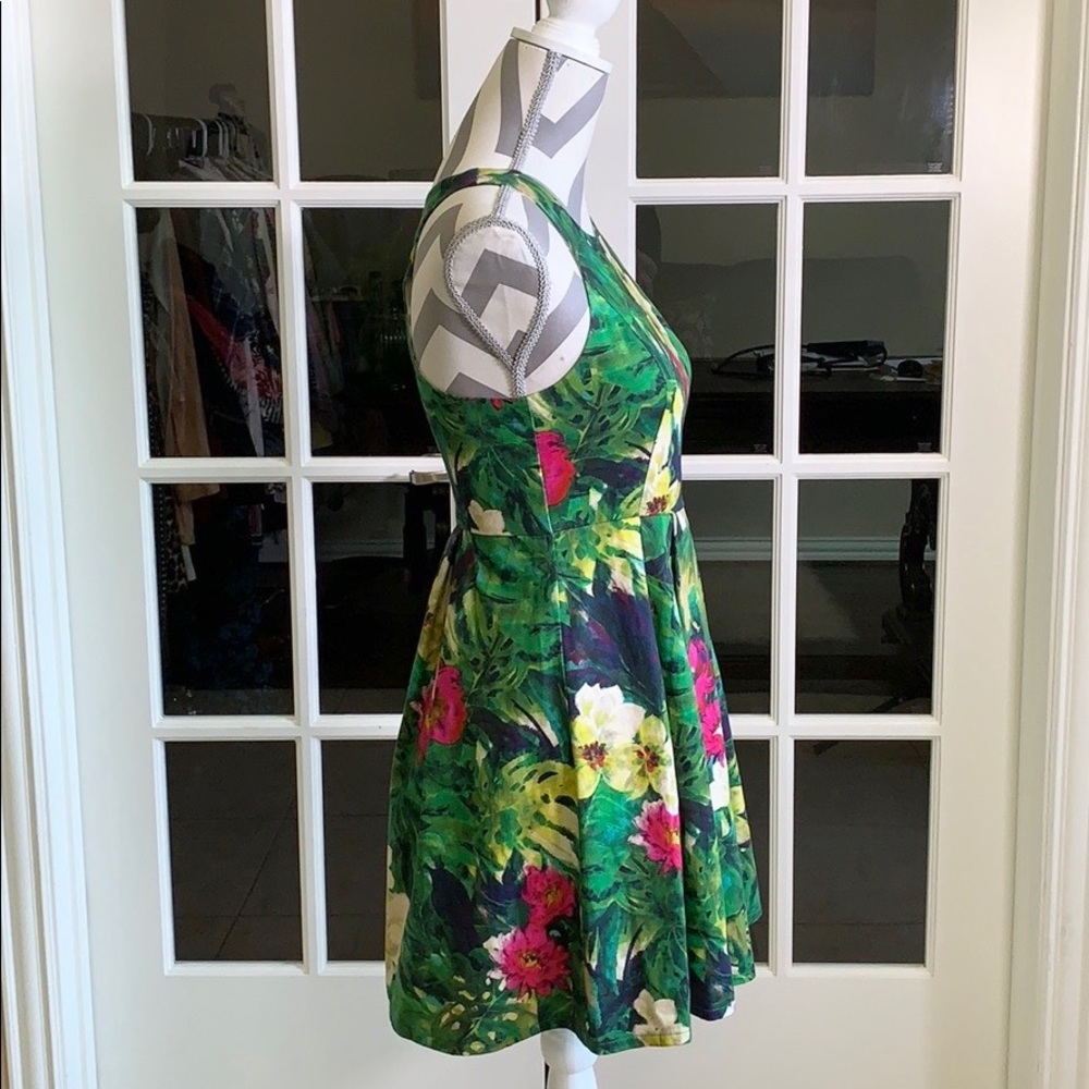 Felicity & Coco Floral green Fit & Flare Dress - Picture 3 of 8